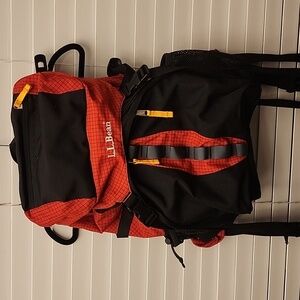 LL Bean White Mountain Hiking Backpack Red & Black